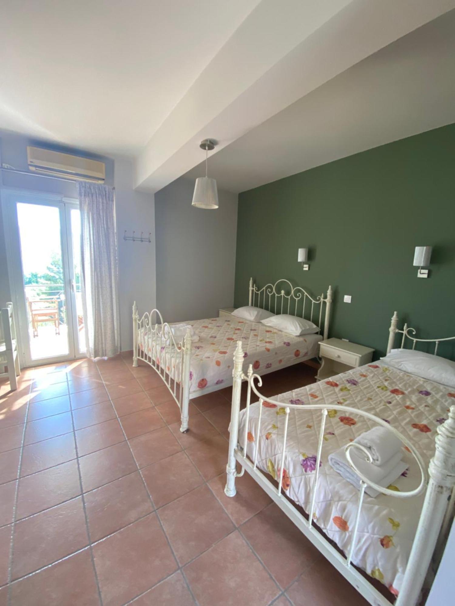 Aparthotel Mirovigli Lépedha Exterior foto
