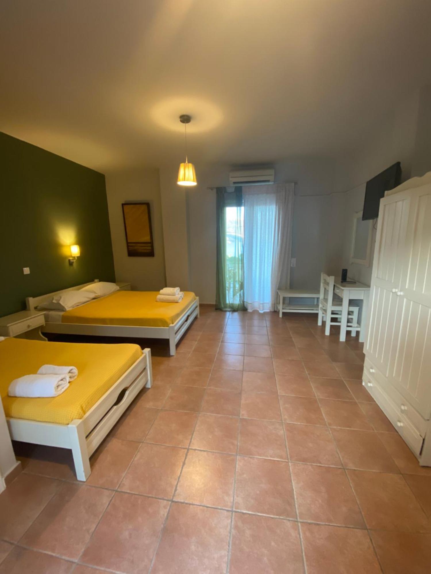 Aparthotel Mirovigli Lépedha Exterior foto