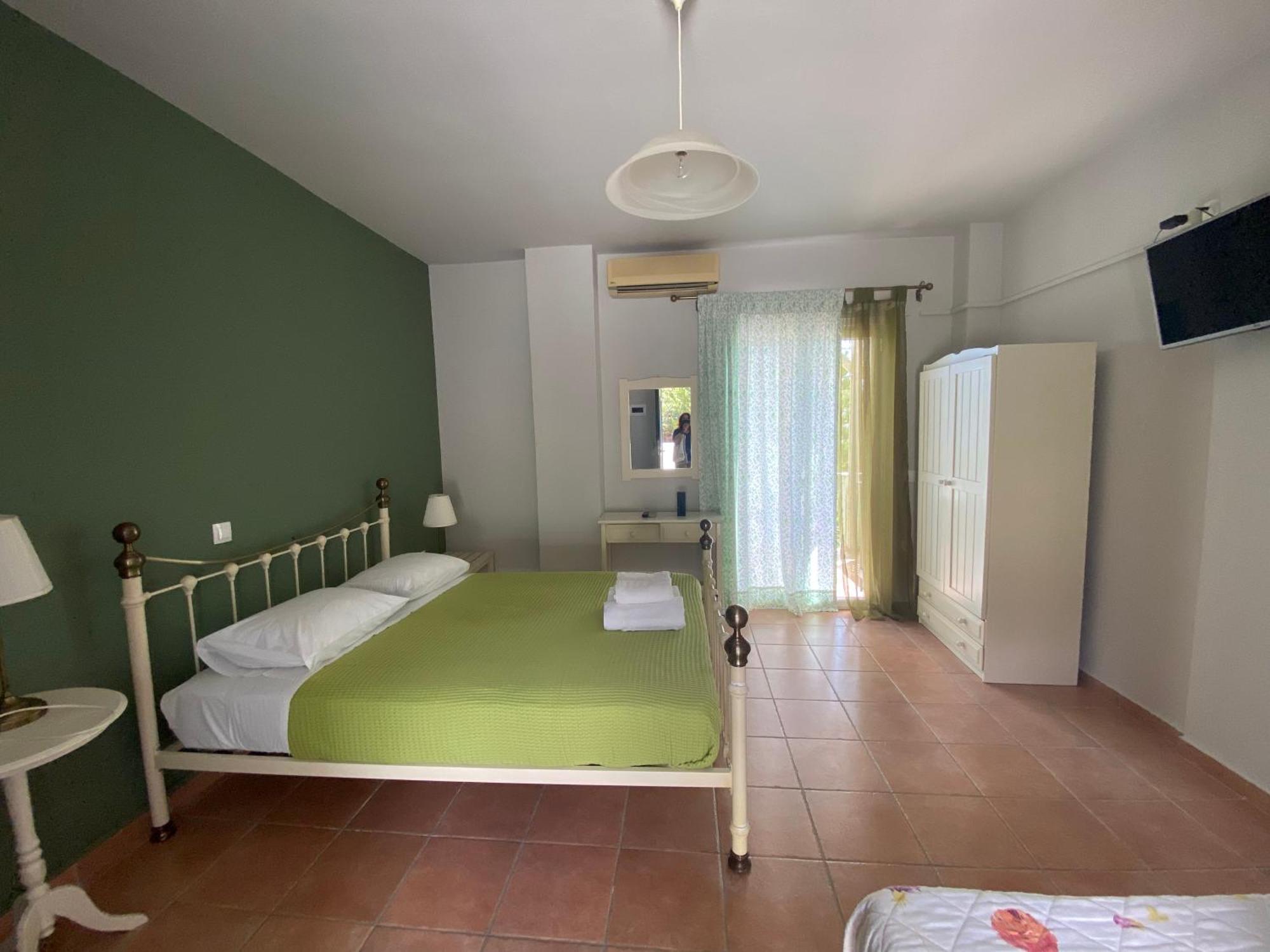 Aparthotel Mirovigli Lépedha Exterior foto